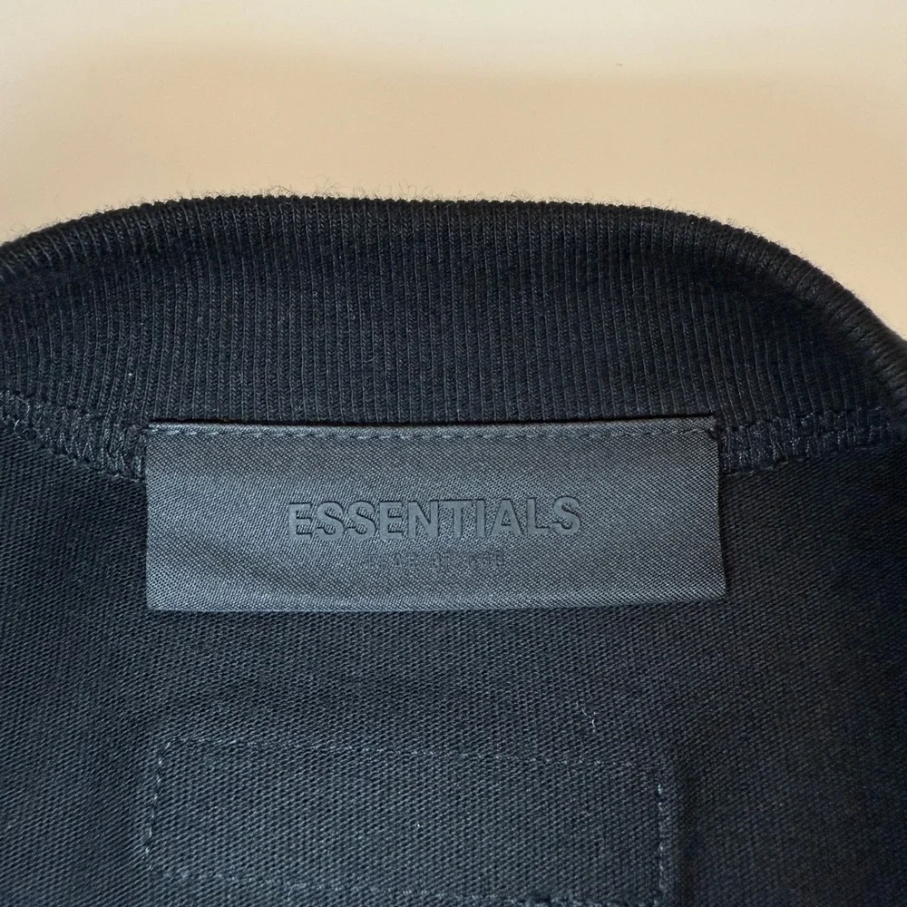 Fear of God Essentials Tonal Logo Black 100% Cotton T-Shirt Mens‎ Small